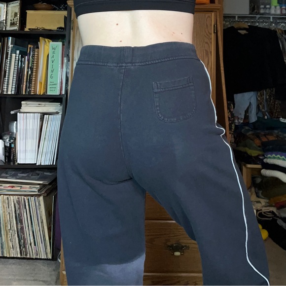 90s Esprit Sporty Pants - Picture 8 of 9